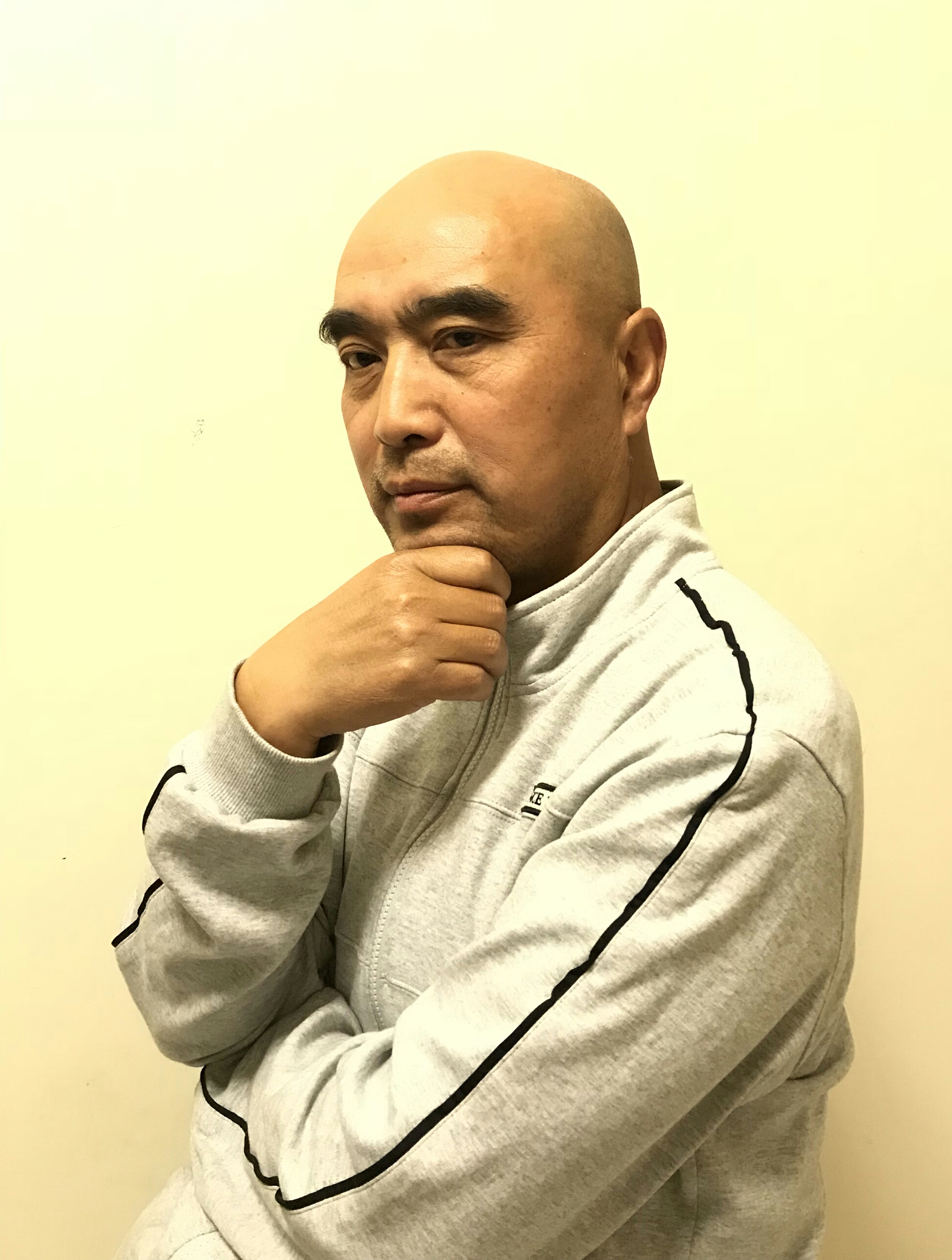 鲜活地绘画自然的风云变幻,重墨渲染,体现出人与自然的亲密融合【博宝•资讯】