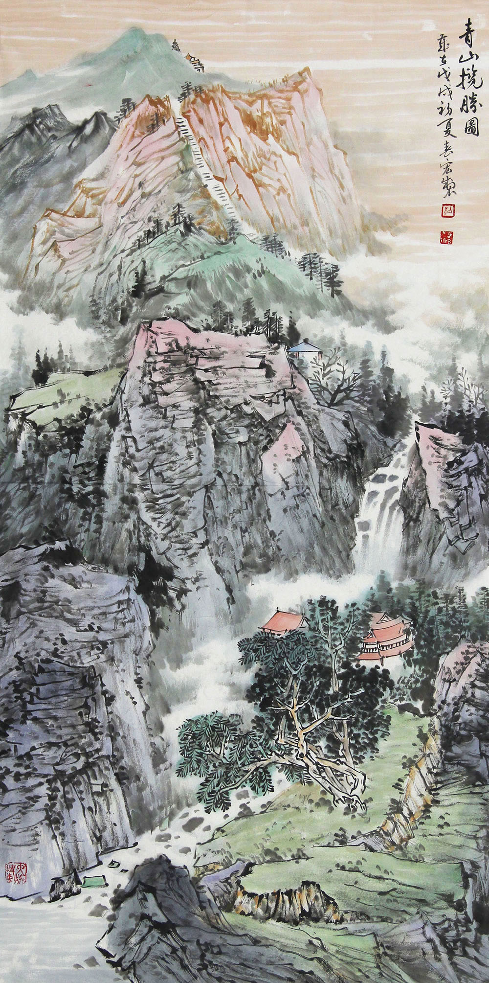 画家梁春宏的这幅国画山水作品《千峰苍翠朝阳中》,以竖幅条屏的形式