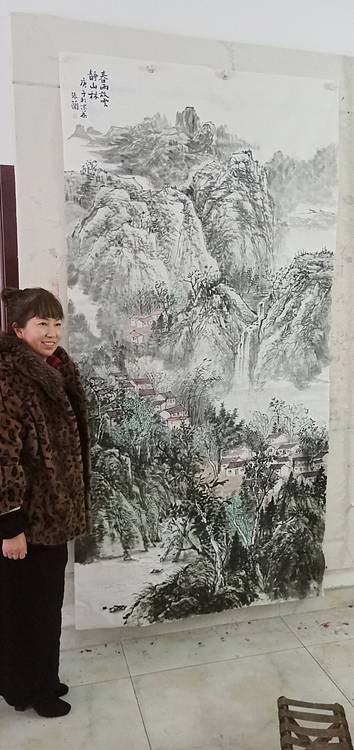 中国美术家协会会员  张桂兰 带合影 展览精品