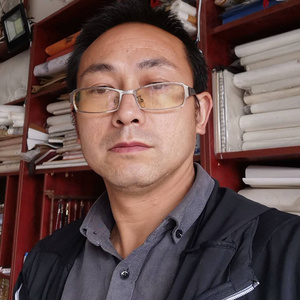 梁元龙
