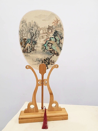 艺品万家签约青年画家 方婷作品  扇子