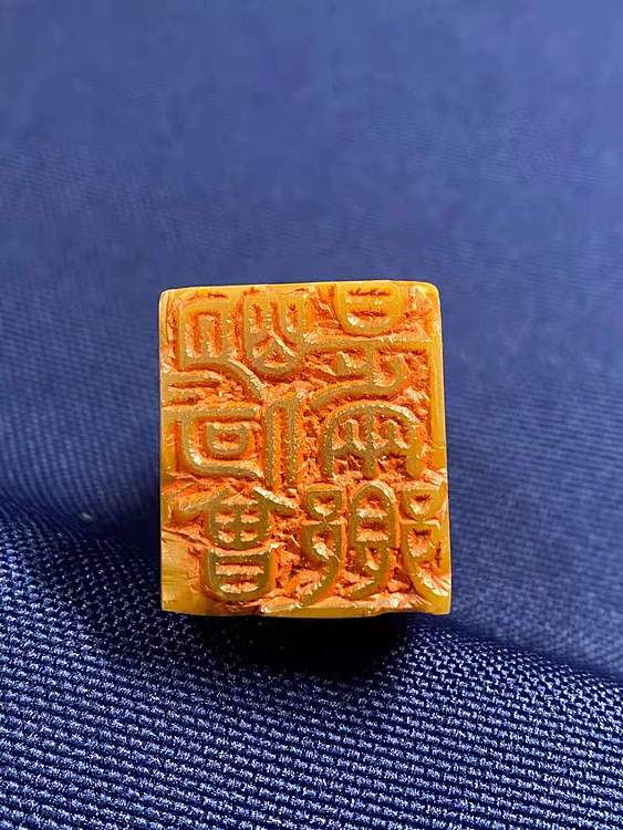 明月何曾是二乡