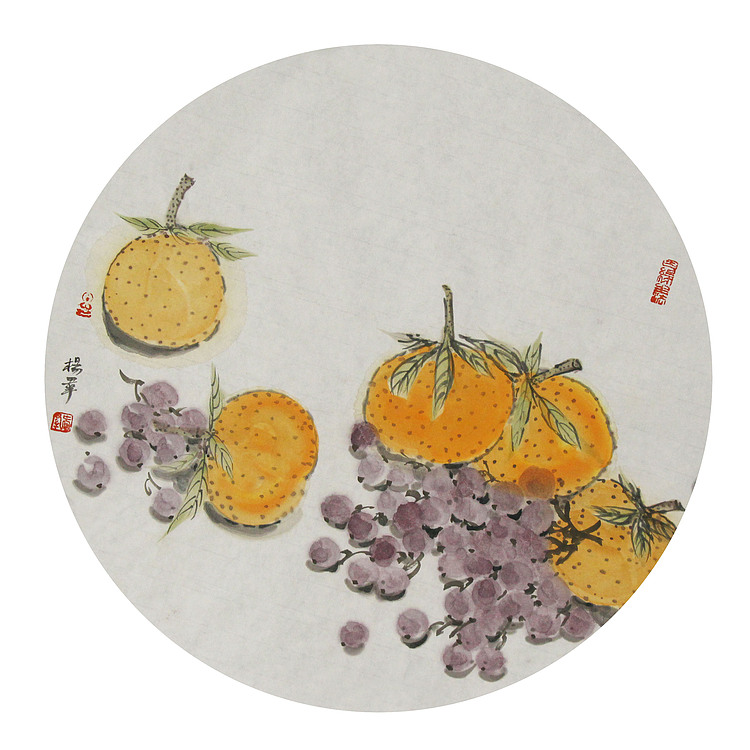 副教授，中国壁画学会会员，书画杂志秘书长 杨爱群