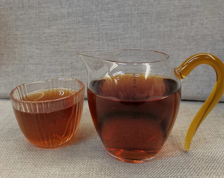勐海茶园 上品357克一普洱熟茶2017年5月6日