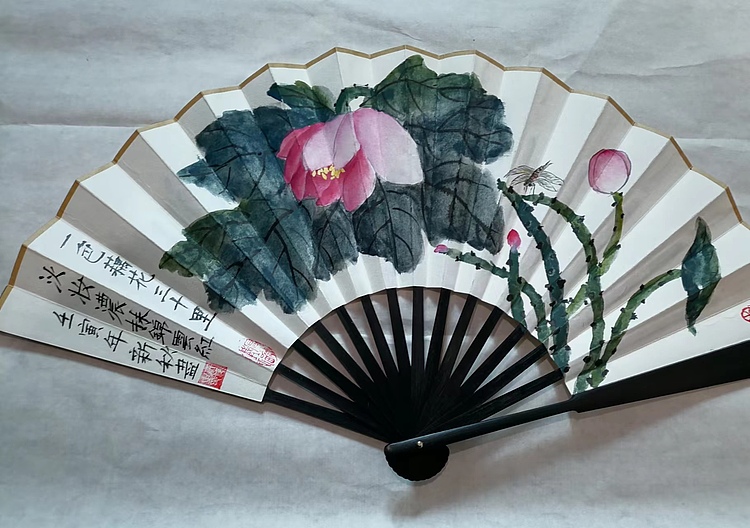 仟亿 荷 扇子