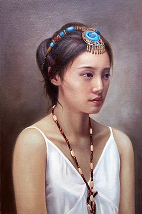 吴军国 戴民族头饰的女孩