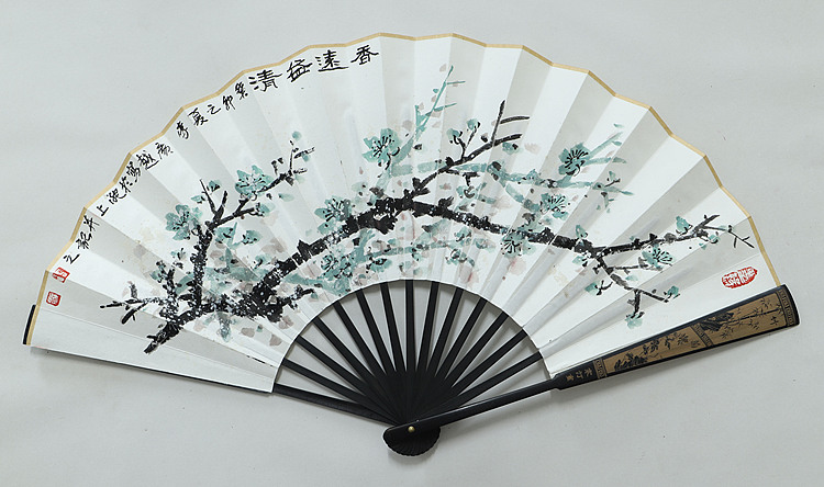 中国美术家协会会员 李广越（带合影）