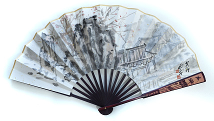 中国美术家协会会员，中国工笔画协会会员 张志平（带合影）