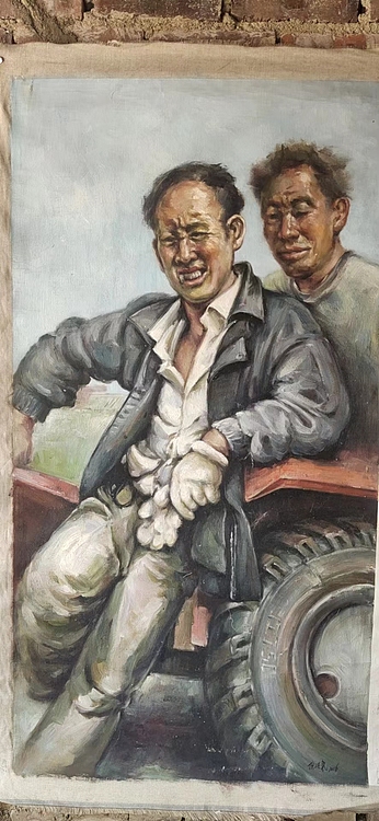 刘益芬 手扶司机