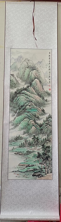 刘玥宏 鱼跃碧水前途阔
