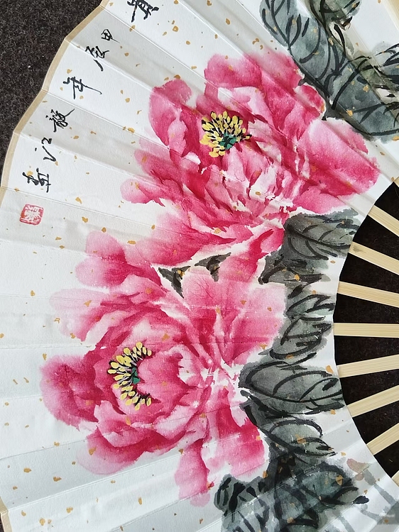 当代著名书画家 醉墨 朱毅江国画扇面《花香情浓》