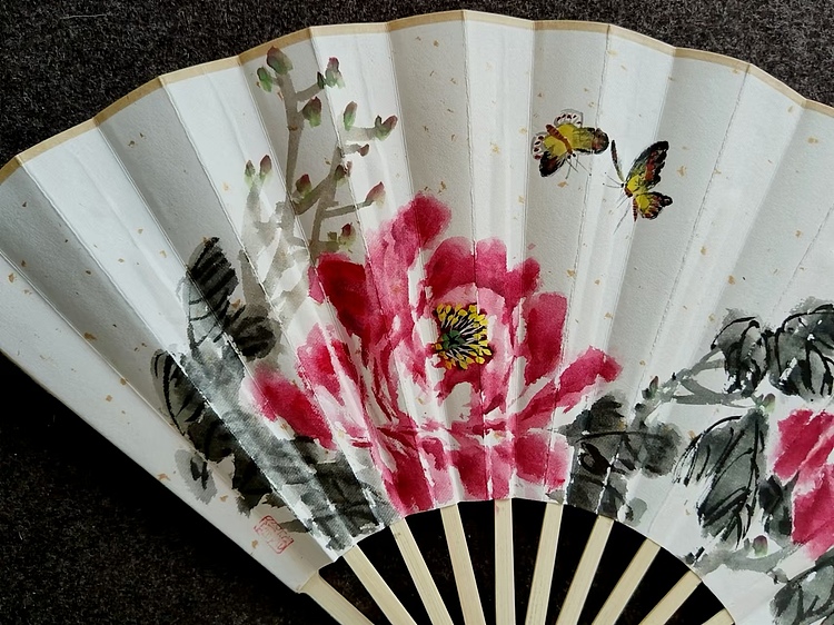 当代著名书画家 醉墨 朱毅江国画扇面《醉春》或《花香情浓》