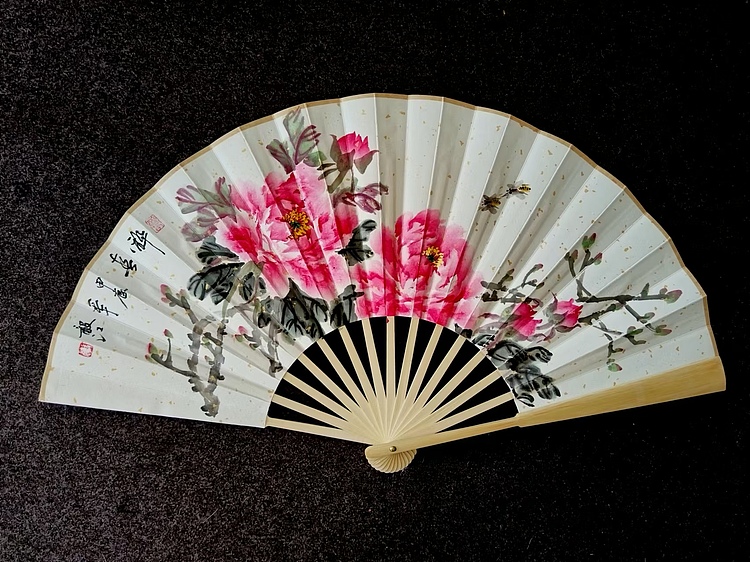 当代著名书画家 醉墨 朱毅江国画扇面《醉春》或《花香情浓》