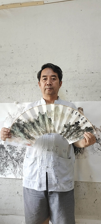 （带合影）中国美术家协会会员 赵洪霞 精品折扇