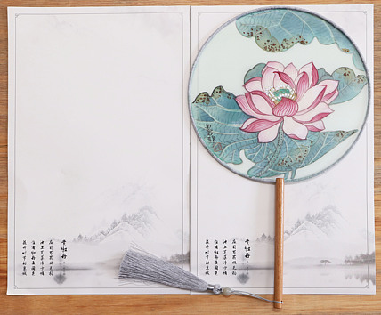 中国美术家协会会员 惠菲 （带合影）
