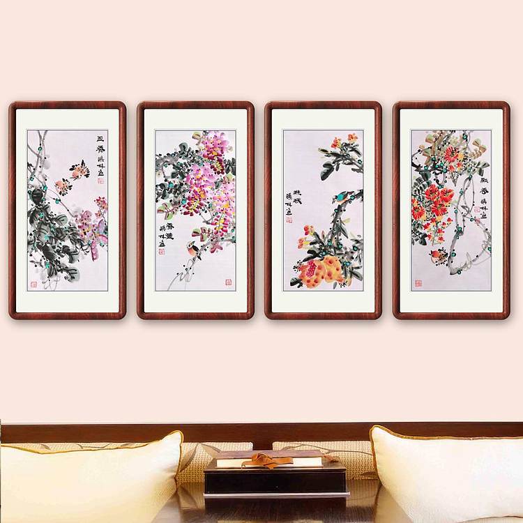 高晓林 （5045）国家一级美术师，江苏省美协会员，4条屏花鸟组图