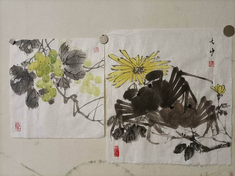 青年书画家 七汐 蟹菊图(赠葡萄小品一幅)