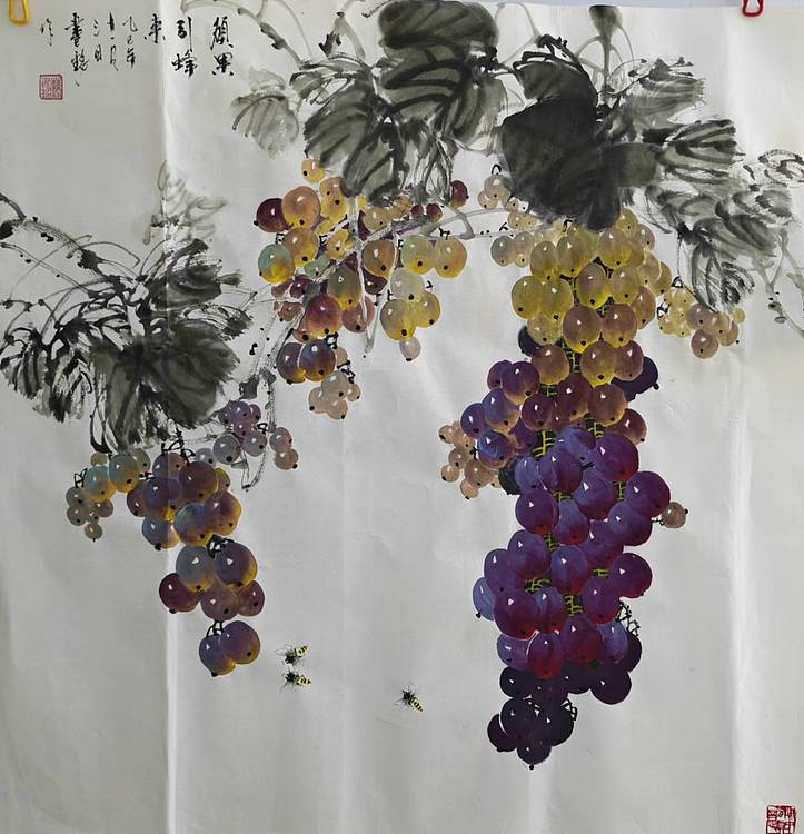 曹书铭 硕果引蜂来