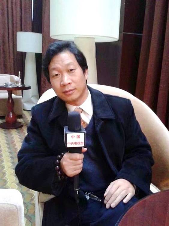 中书协会员，中央电视台特邀实力书法家飘逸墨人僧桂起书法低价惠友